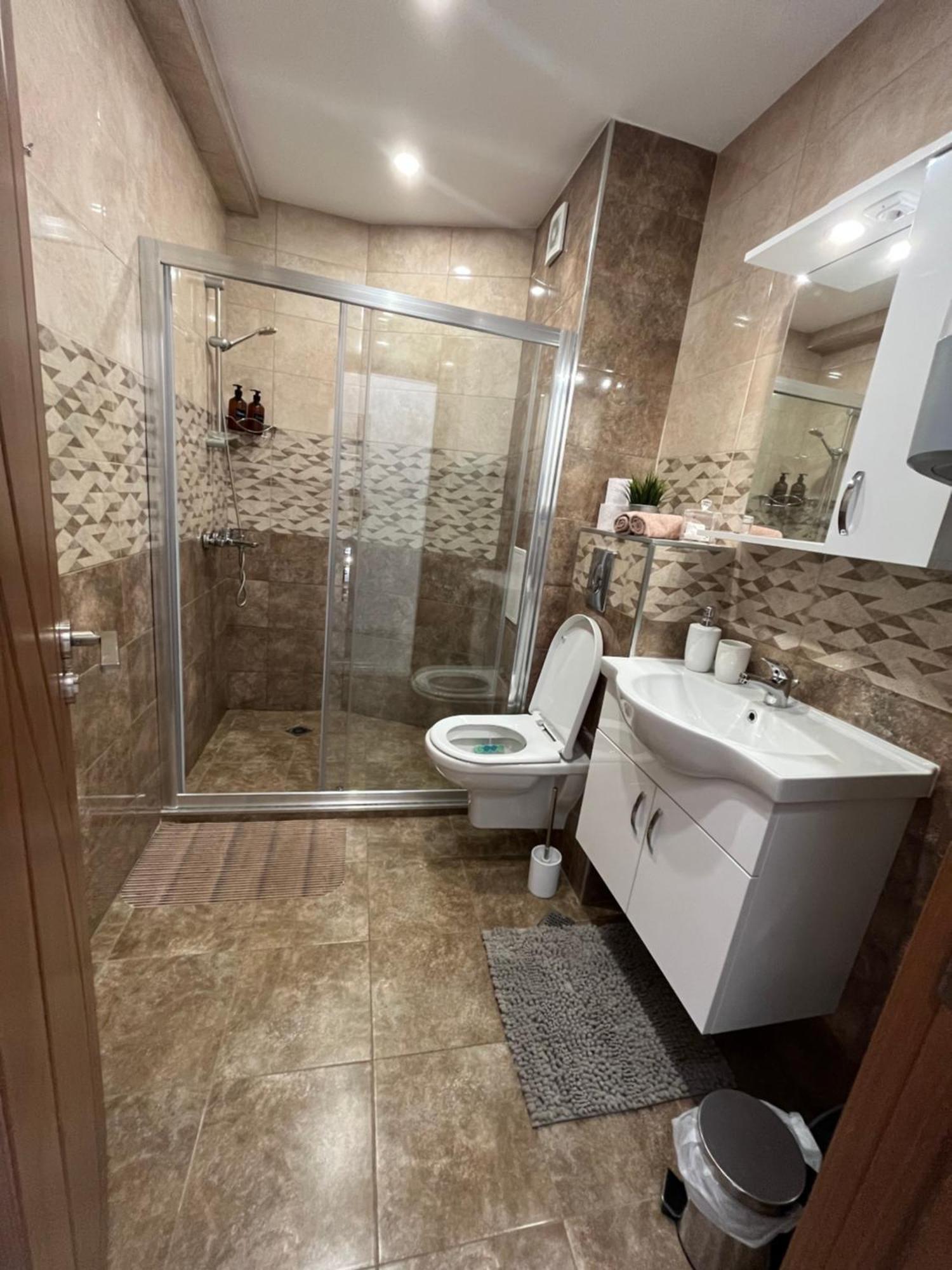 Azzurro Premium Apartment On Bulevard Bogoridi Burgas Extérieur photo